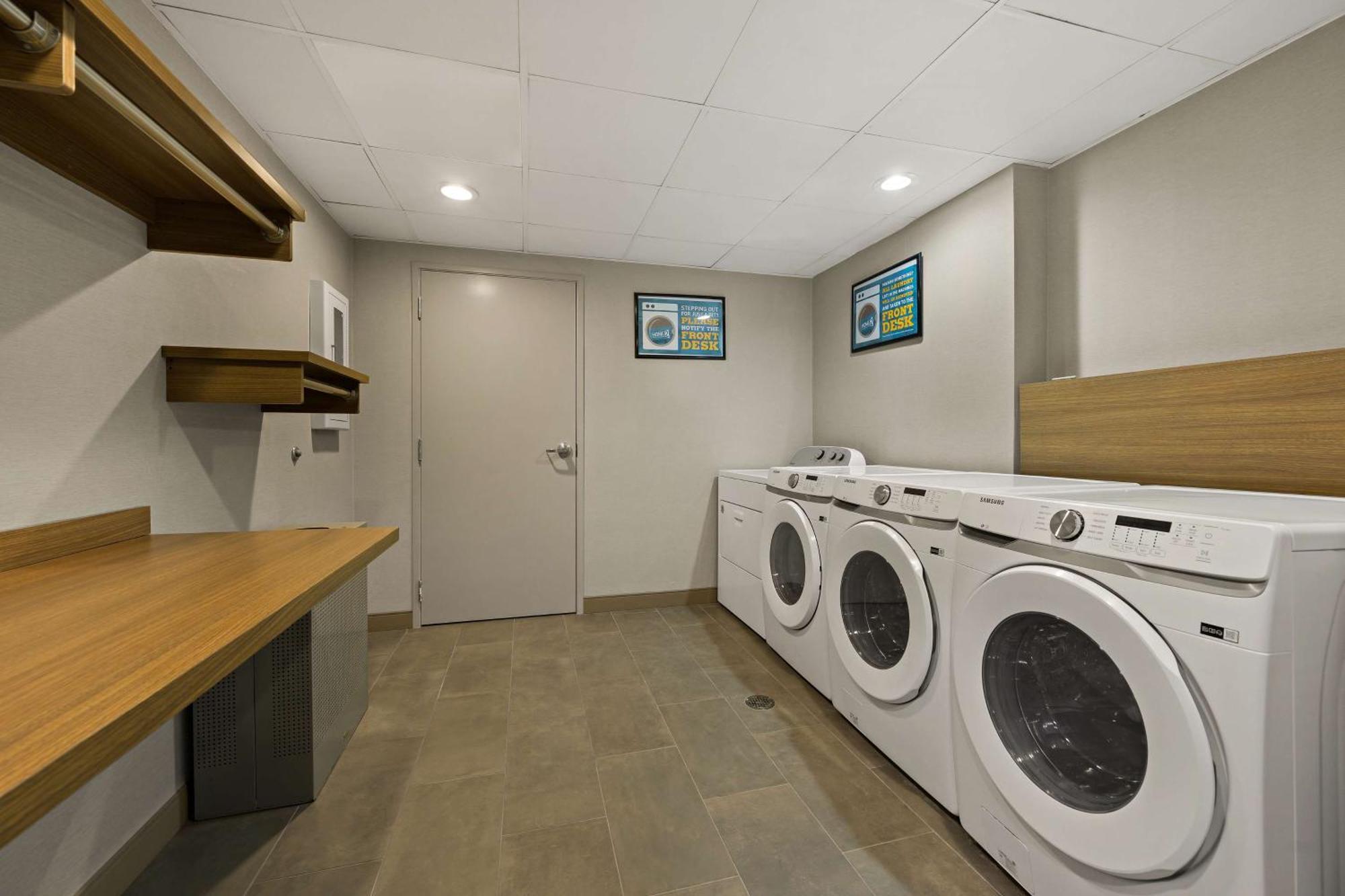 Home2 Suites By Hilton Baytown Bagian luar foto